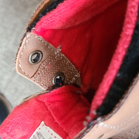 NEW Toddler boots - Picture 4 of 4